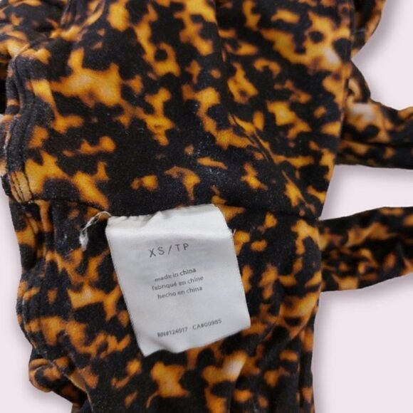 WeWoreWhat Two Piece Workout Set - Picture 5 of 10